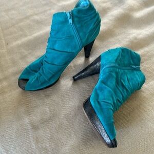 Jeffrey campbell Teal turquoise suede Rouched open toe platform heel size 10